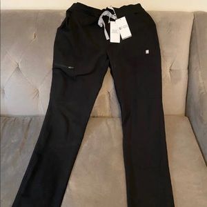 FIGS YOLA skinny scrub pants